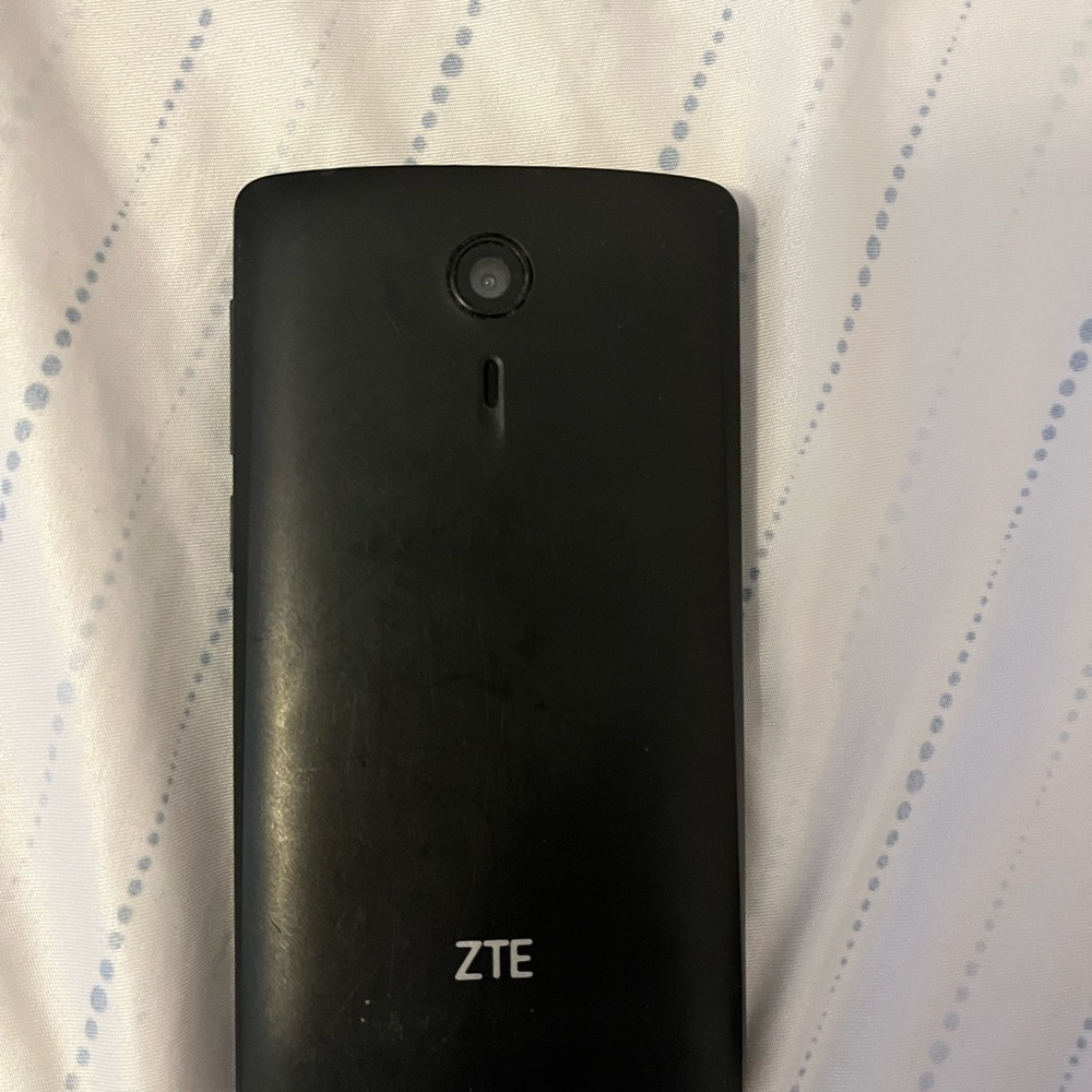 ZTE phone and charger